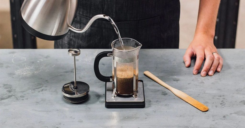 How to Make Plunger Coffee: The Brewing Process