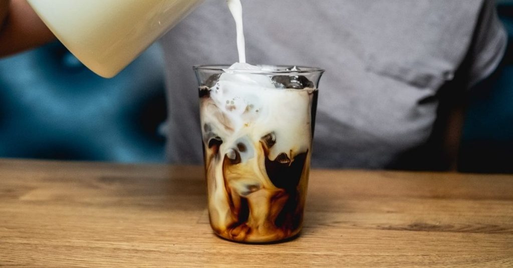 How to Make Iced Coffee with Milk at Home?